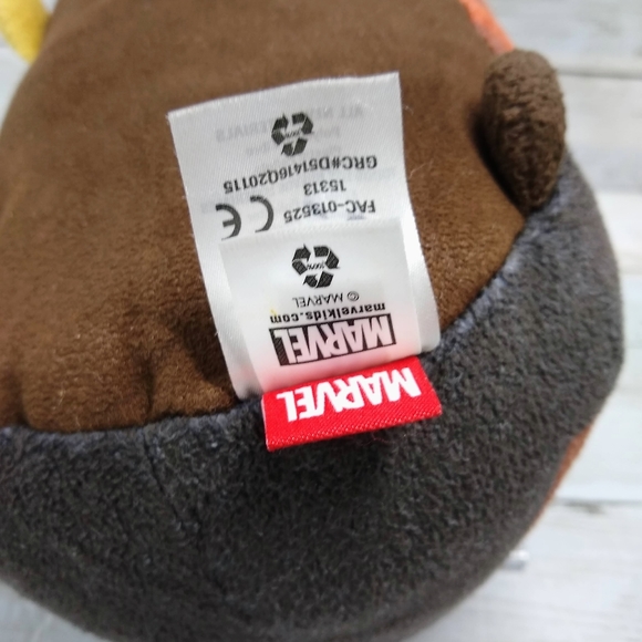 Marvel Disney STAR LORD 11"L Brown MultiColor Plush Toy TsumTsum Pillow - Picture 6 of 12